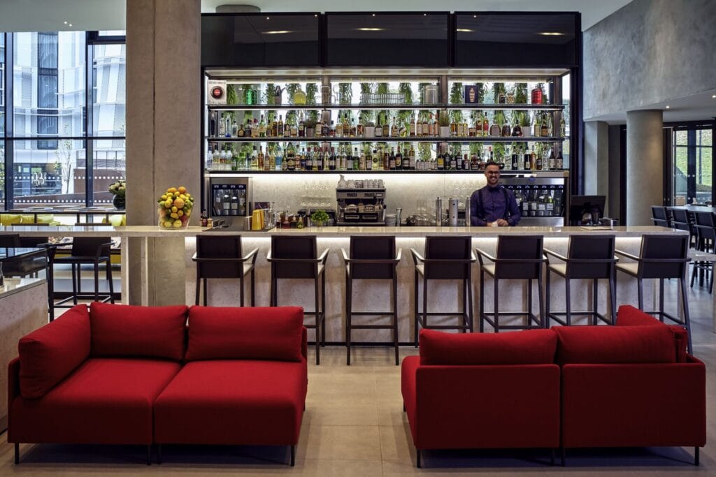 Pullman Paris Roissy - grand bar