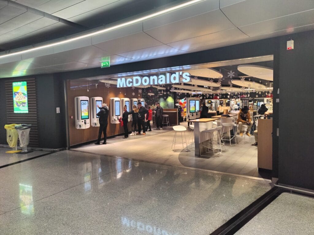 McDonald's Terminal 1 Roissy CDG