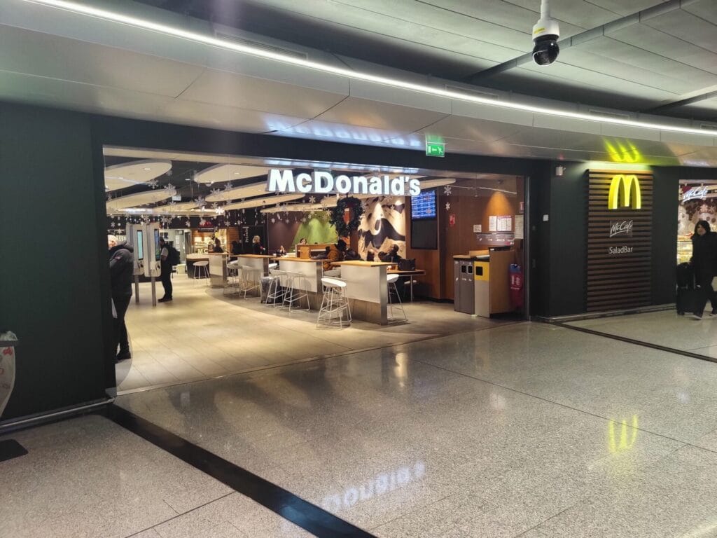 McDonald's Terminal 1 Roissy CDG