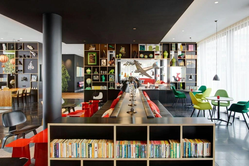 bar CitizenM Paris Charles de Gaulle